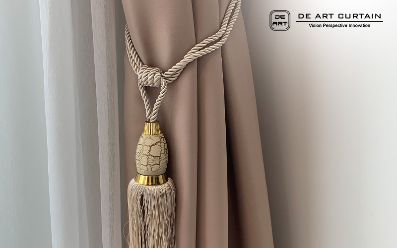 Blinds or Curtains: Which Suits Your Space Best?